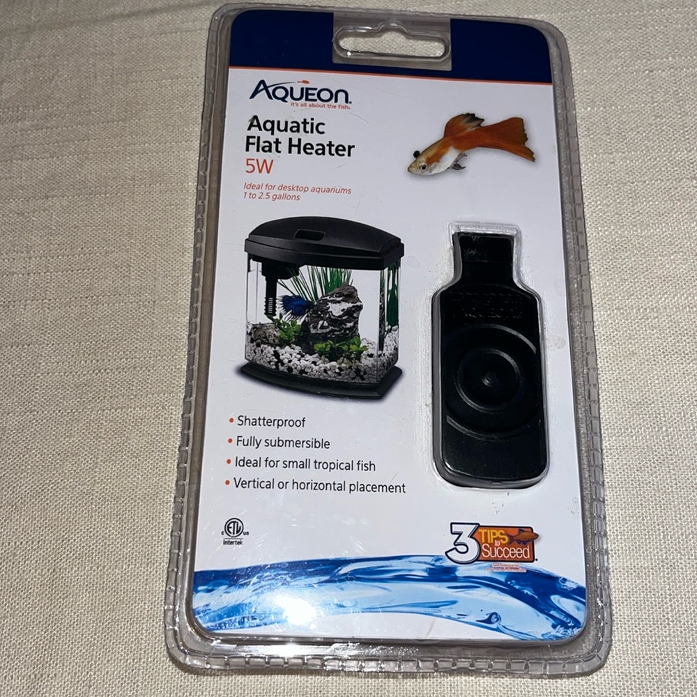Aquatic Flat Heater 5-Watts Black for 1 - 2.5 gallon desktop aquariums